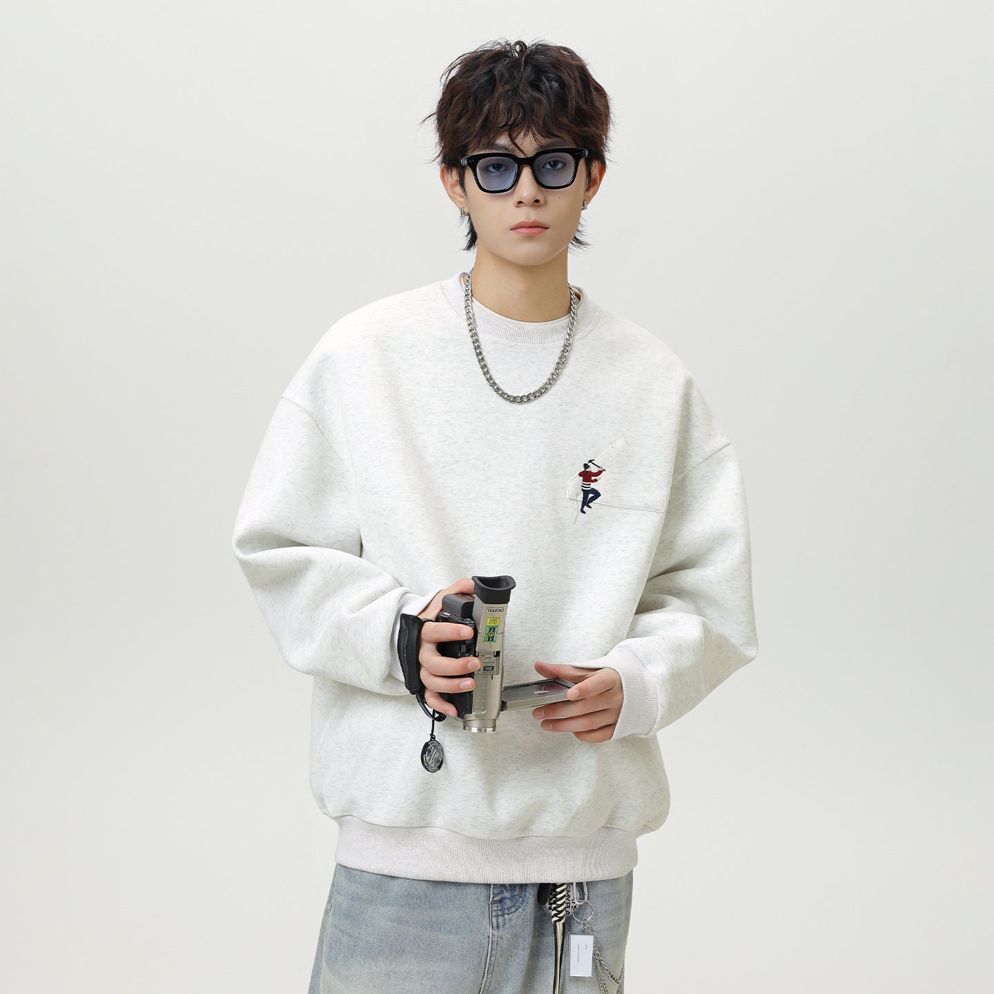 Round neck sweatshirt