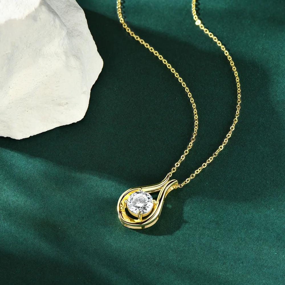 Leunsa silver necklace with water drop detail