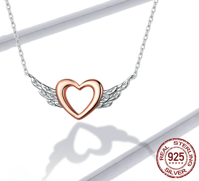 Leunsa heart-shaped necklace