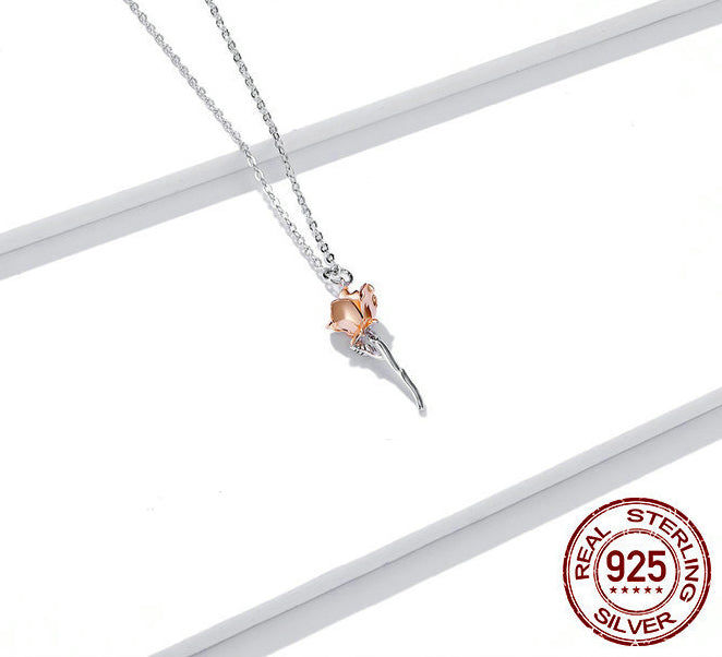 Leunsa rose pendant necklace