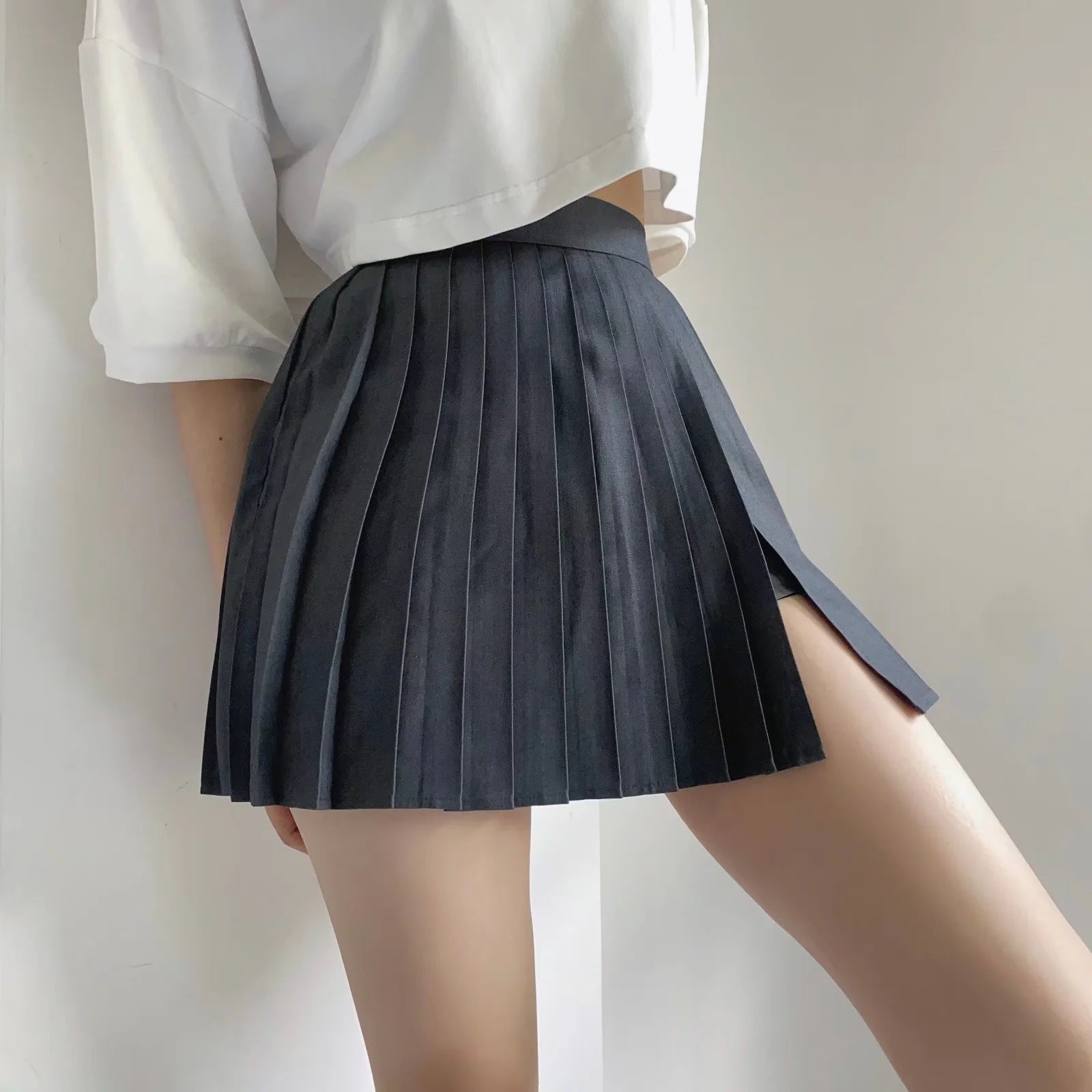 High waisted skirt