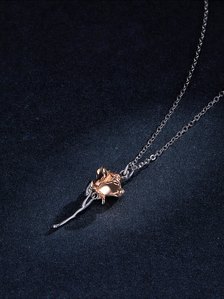 Leunsa rose pendant necklace