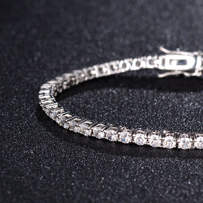 Leunsa sterling silver electroplated zircon bracelet