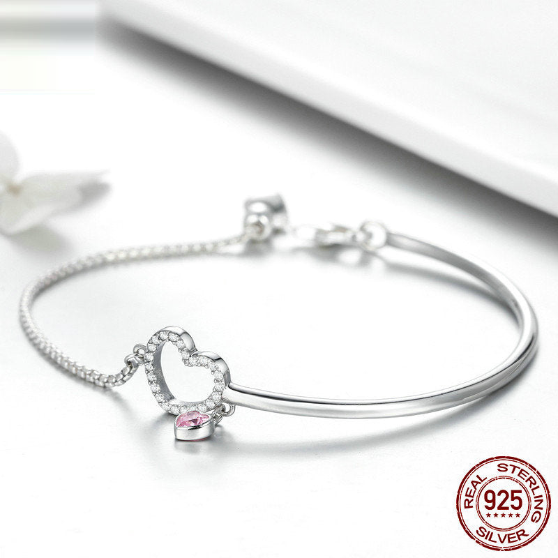 Leunsa heart embroidered silver bracelet