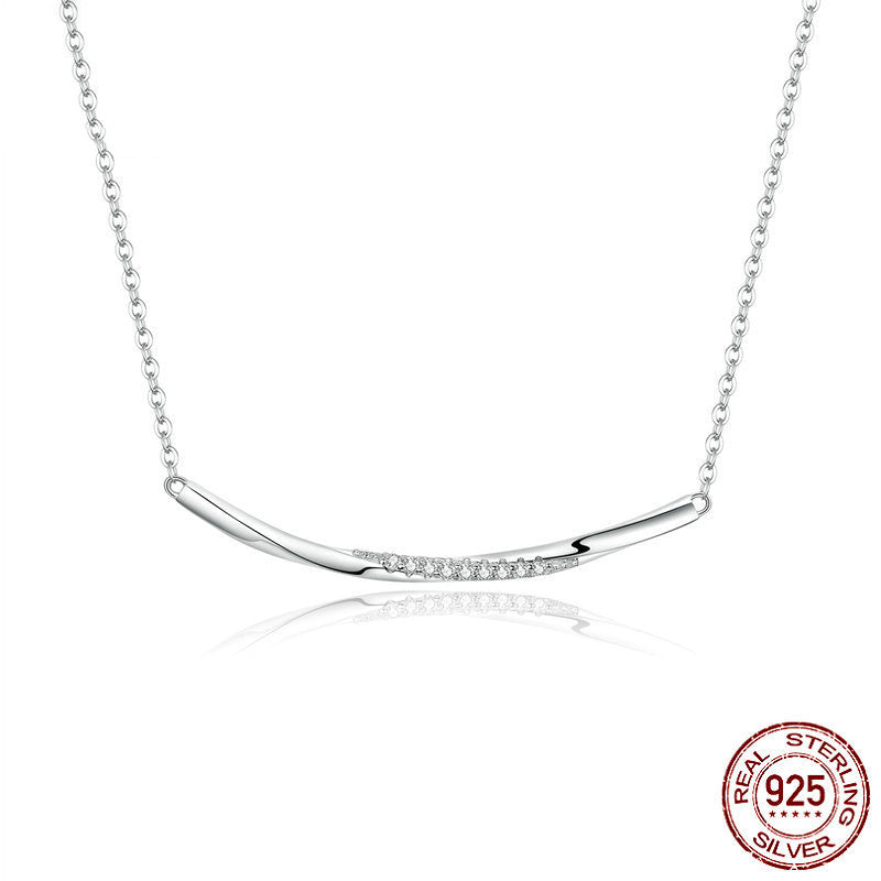 Leunsa smiling geometric necklace