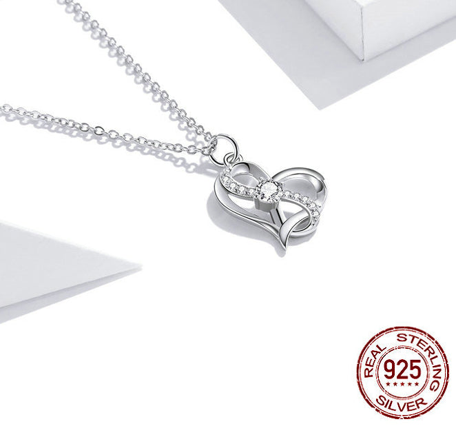 Leunsa heart necklace