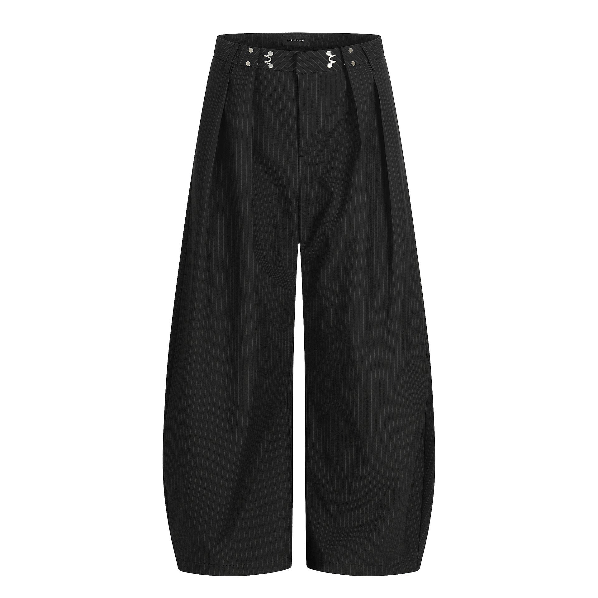 Tapered legs casual pants