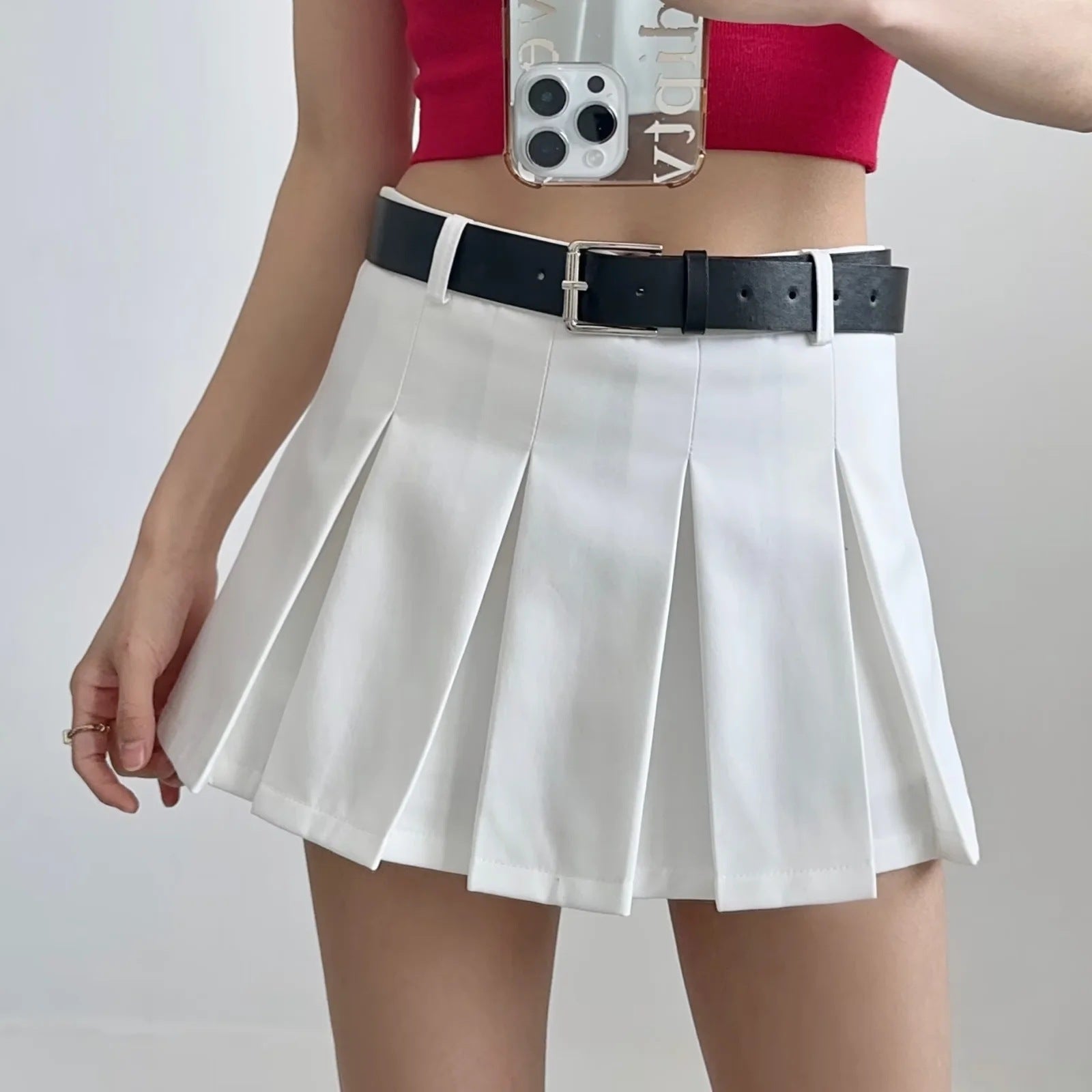 Waist belt pleated skirt