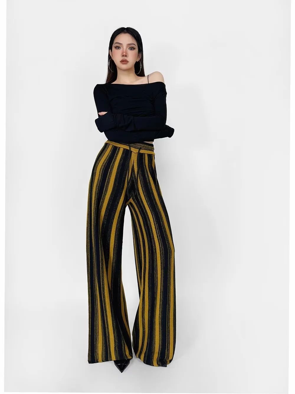 Knitted striped wide leg pants
