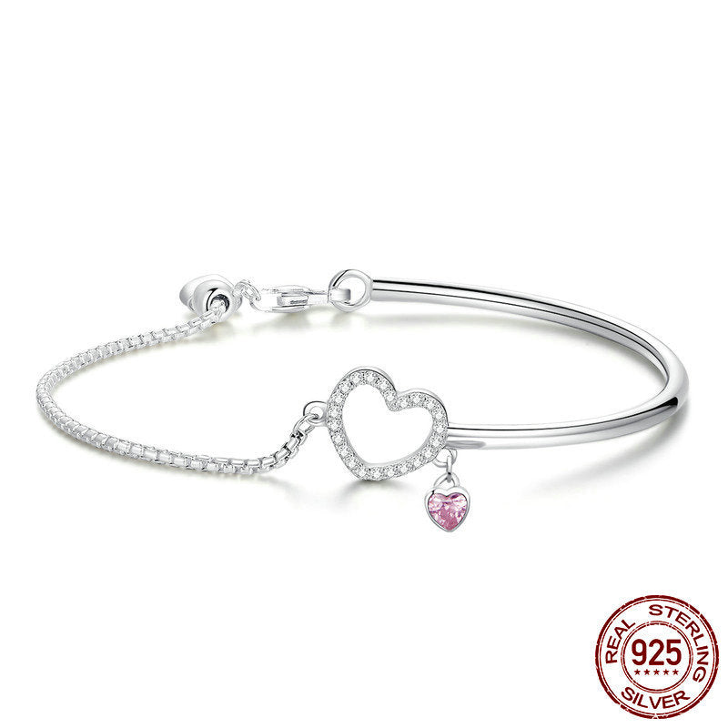 Leunsa heart embroidered silver bracelet