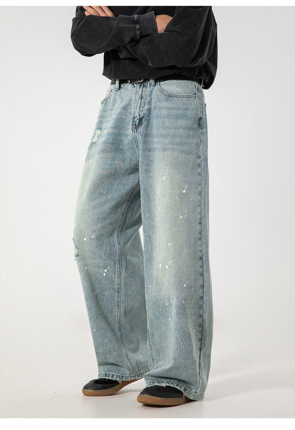 Distressed Denim Jeans