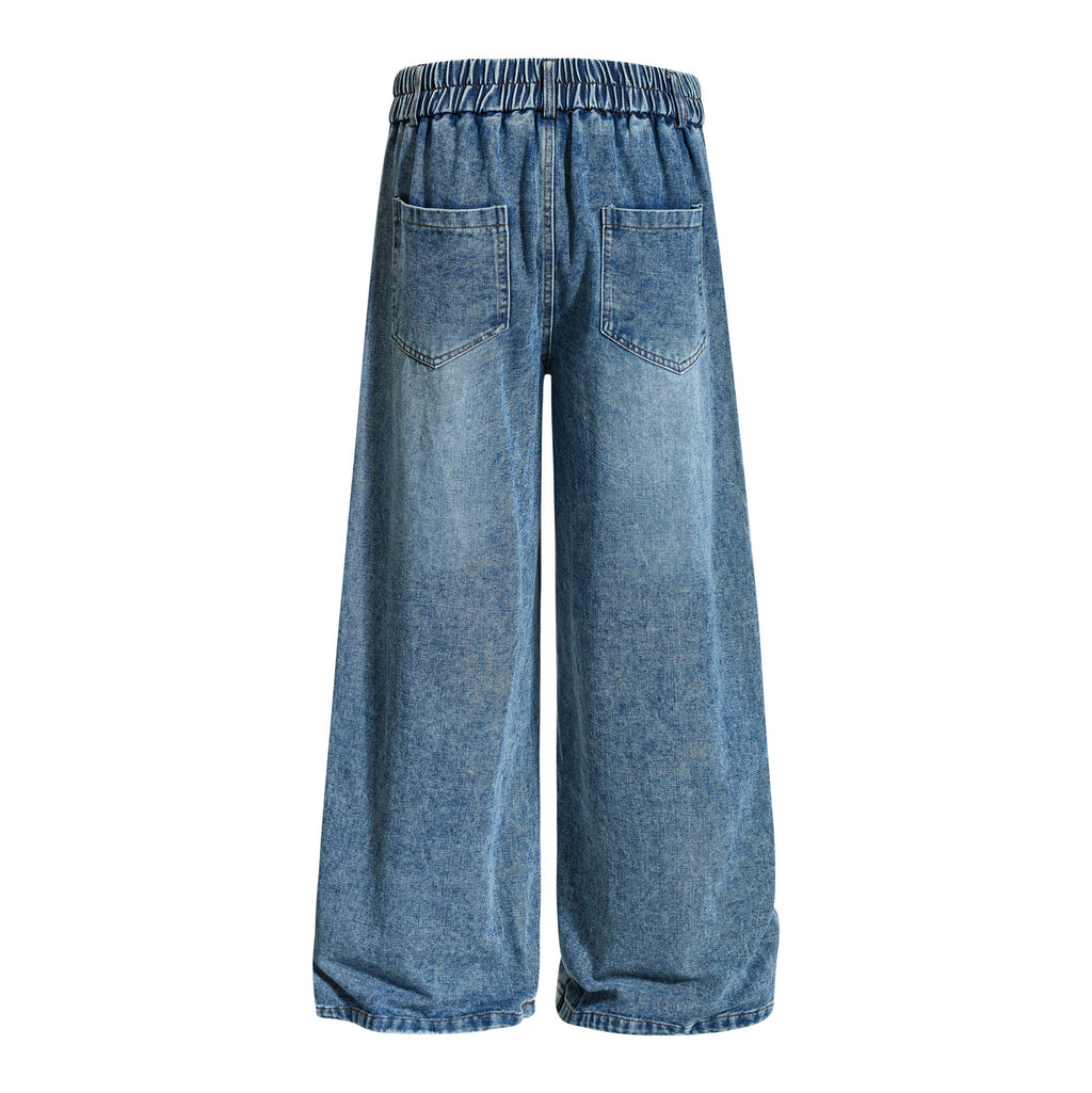 Street style floor-length pants