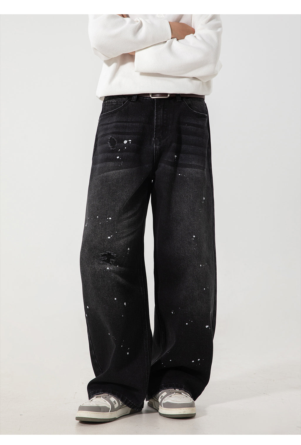 Distressed Denim Jeans