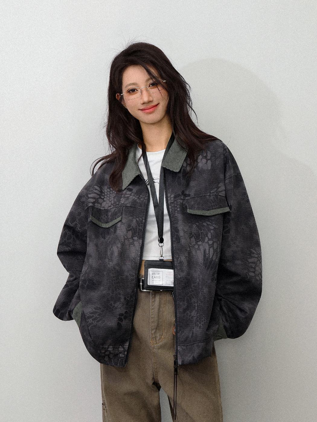 Contrasting Snake Jacket