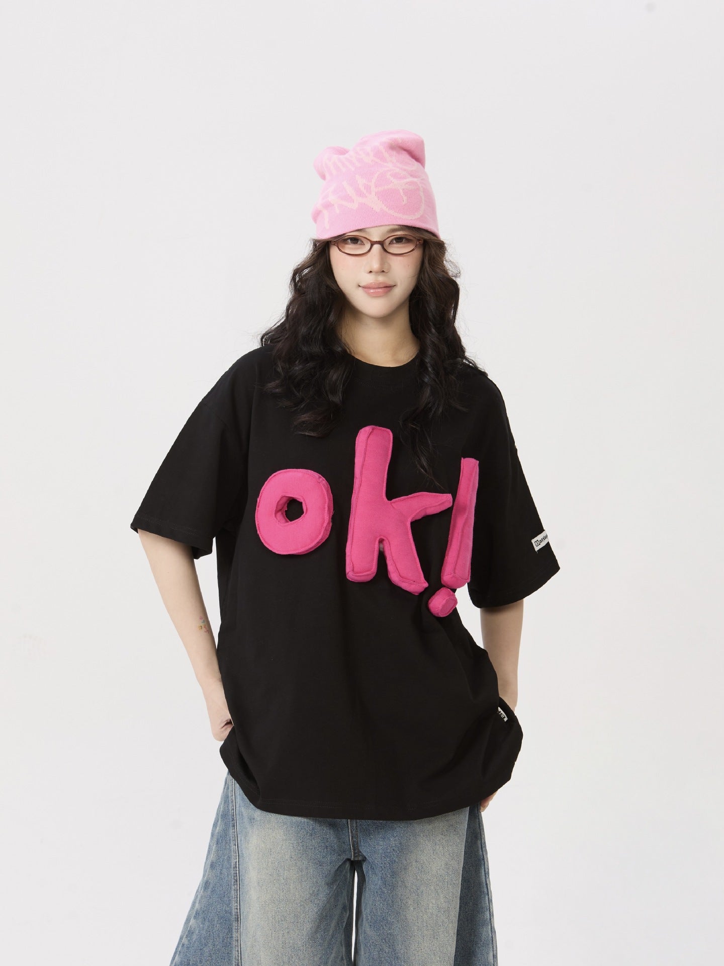 Retro three-dimensional letter T-shirt