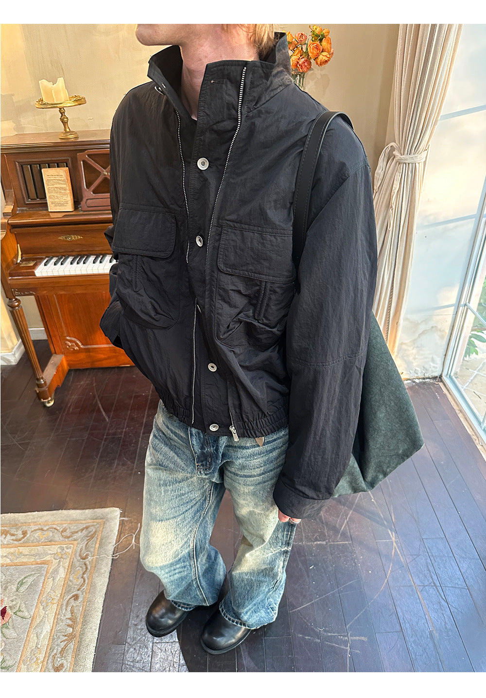 Wide Boxed Nylon Stand Collar Jacket