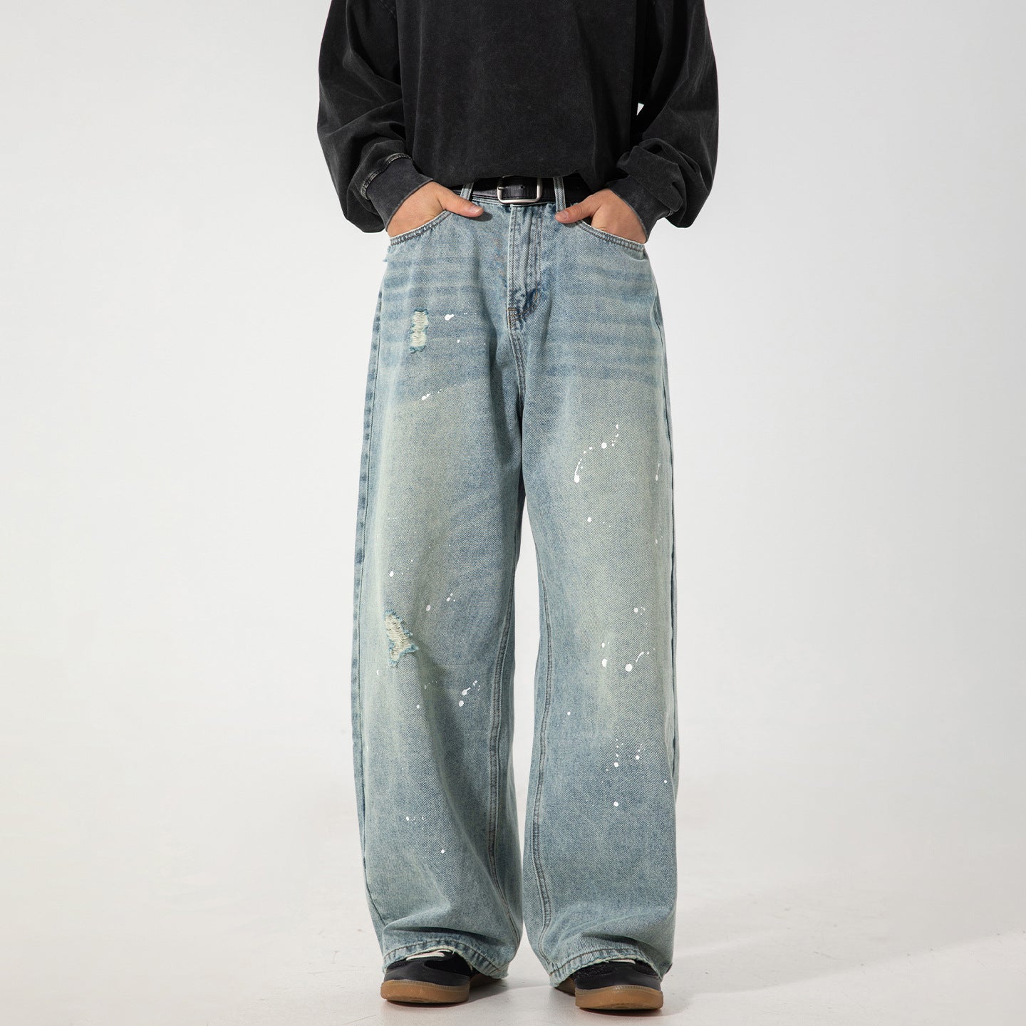 Distressed Denim Jeans