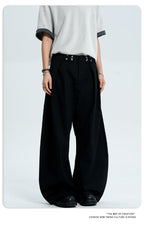 Tapered legs casual pants