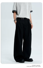 Tapered legs casual pants